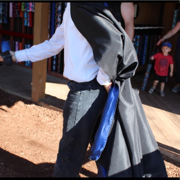 Cosplay fully satin-lined hooded cloaks - Picture 5 of 8